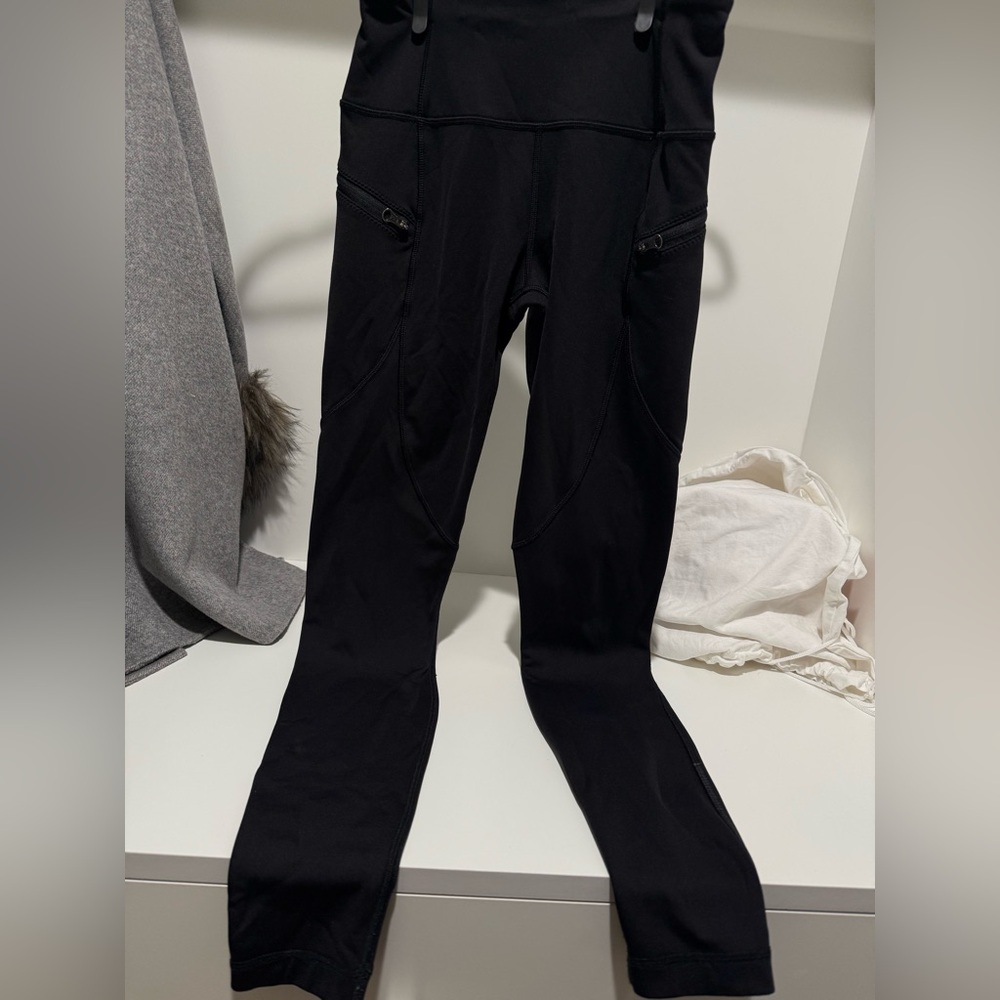 Lululemon zipper pockets  Athletic Leggings